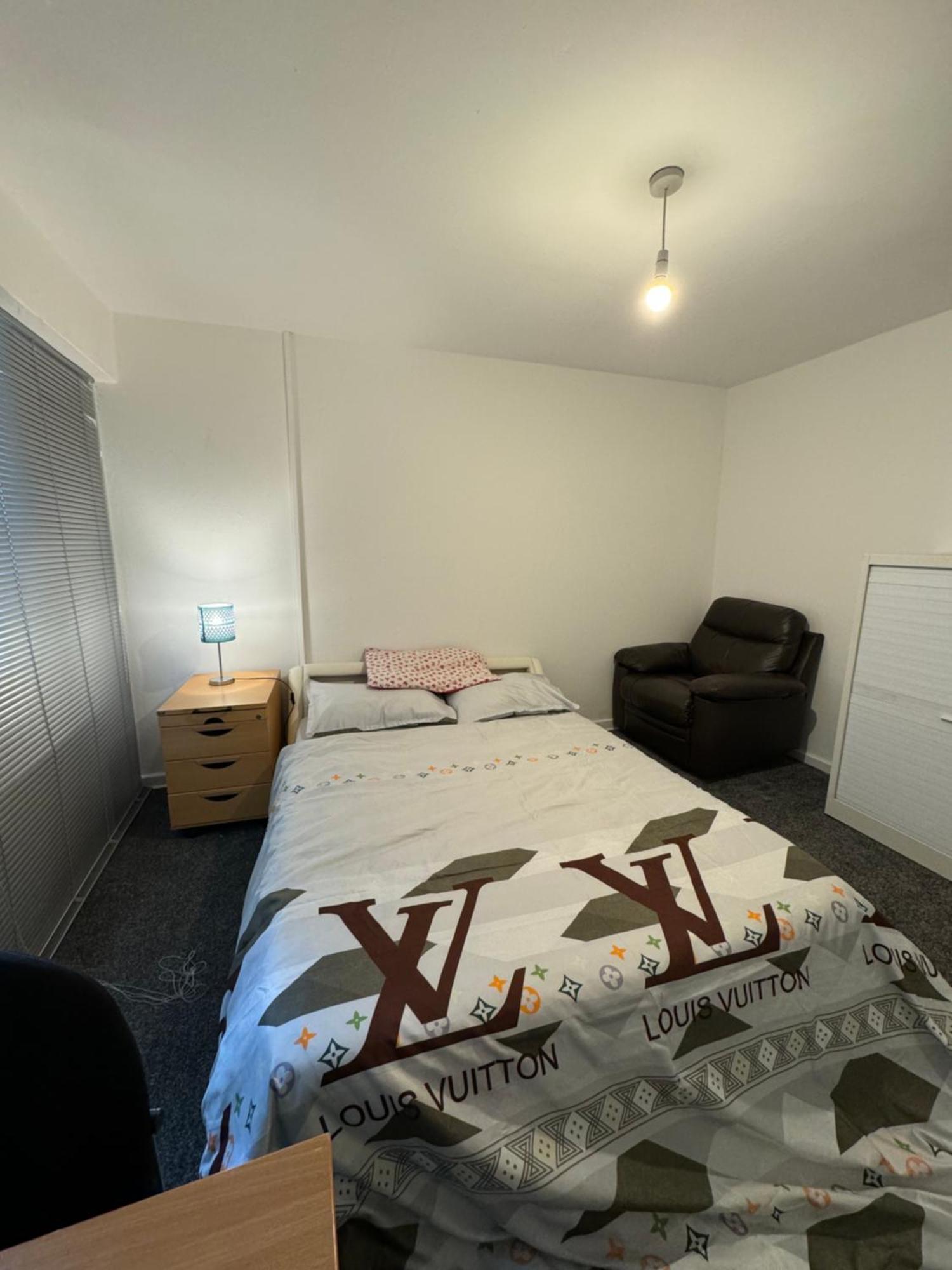 Transformative Housing Lismore Close Нотингам Екстериор снимка