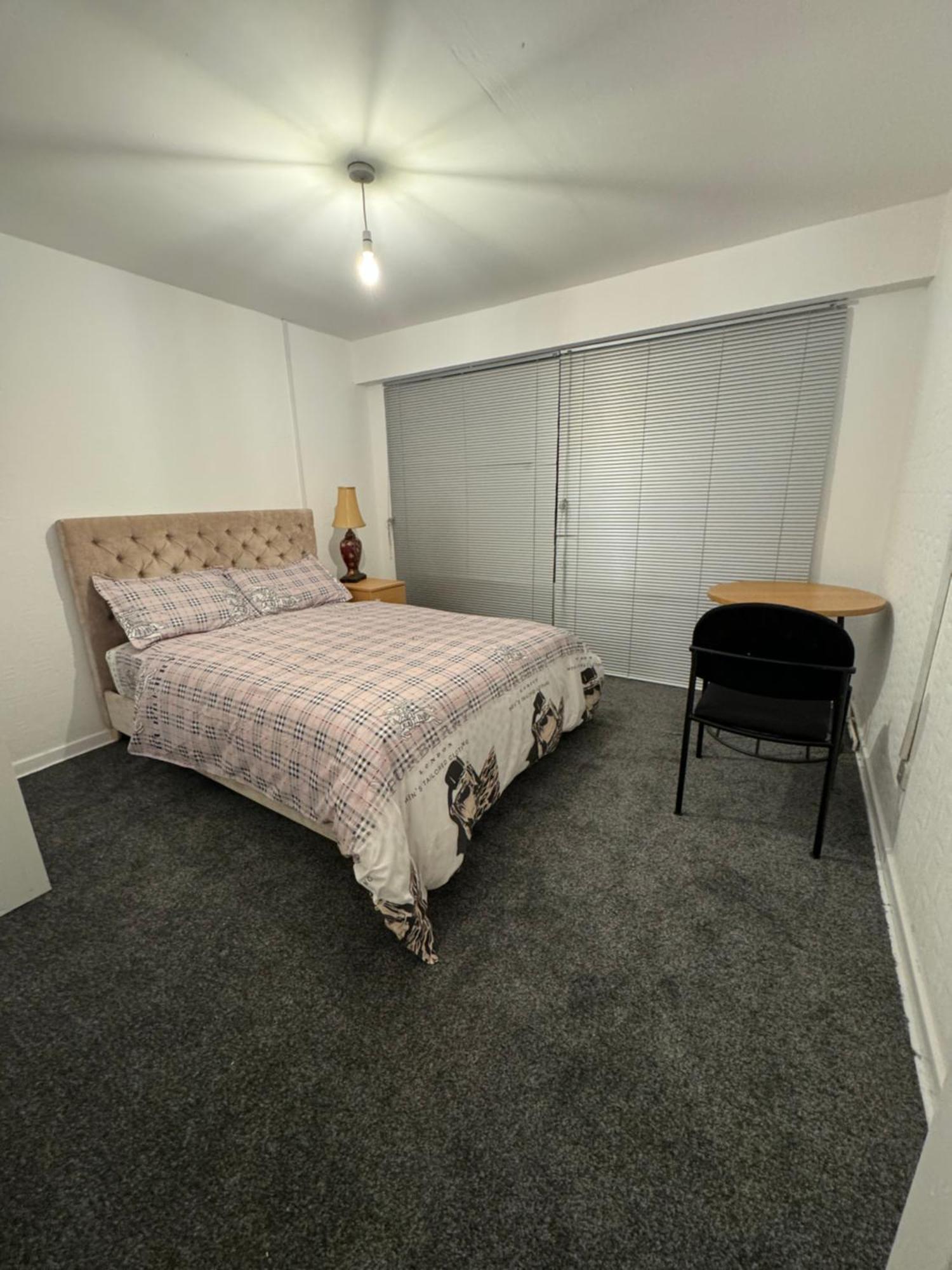 Transformative Housing Lismore Close Нотингам Екстериор снимка